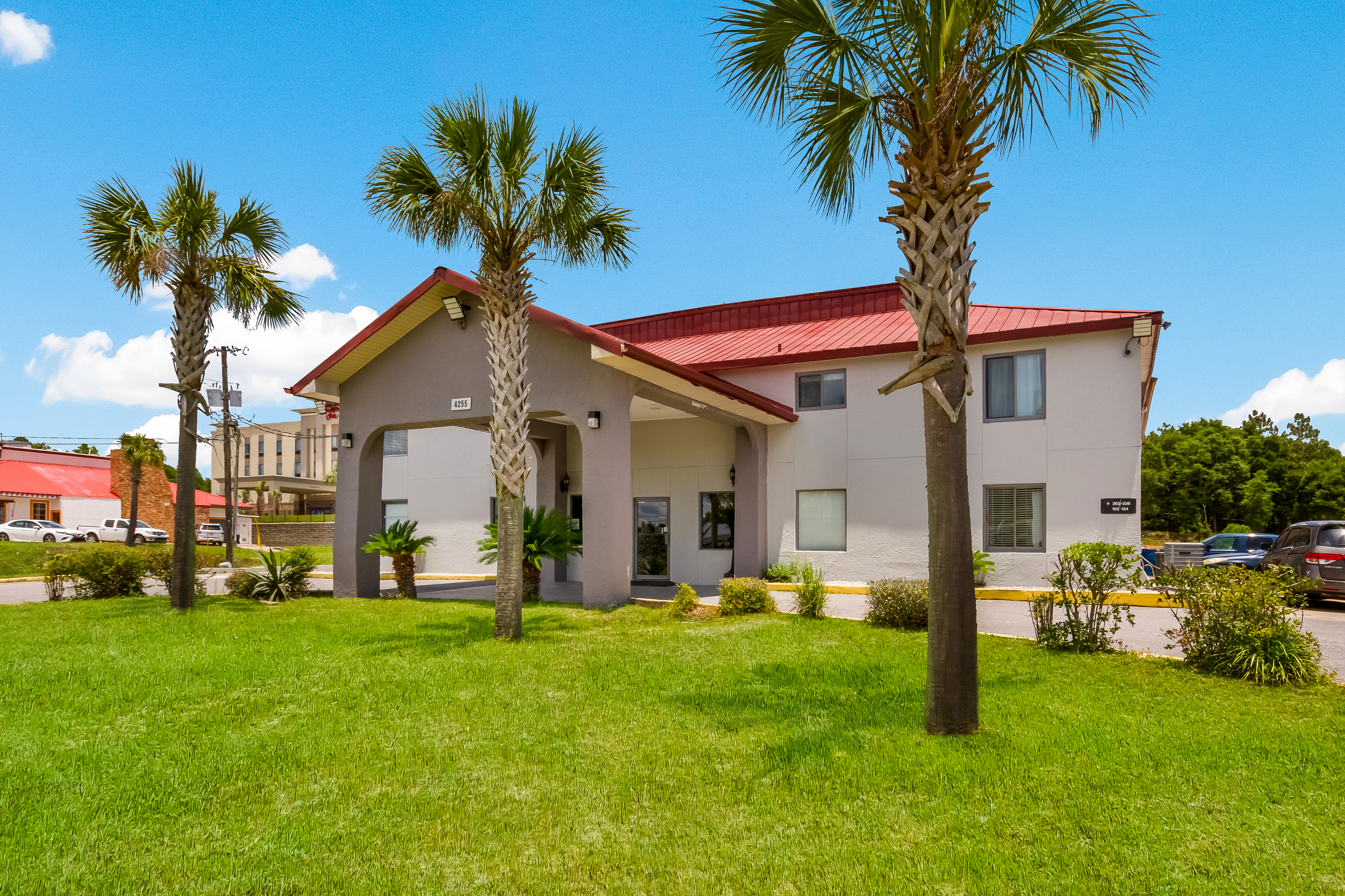 Cheap Hotel in Crestview, FL 32536 | Red Roof