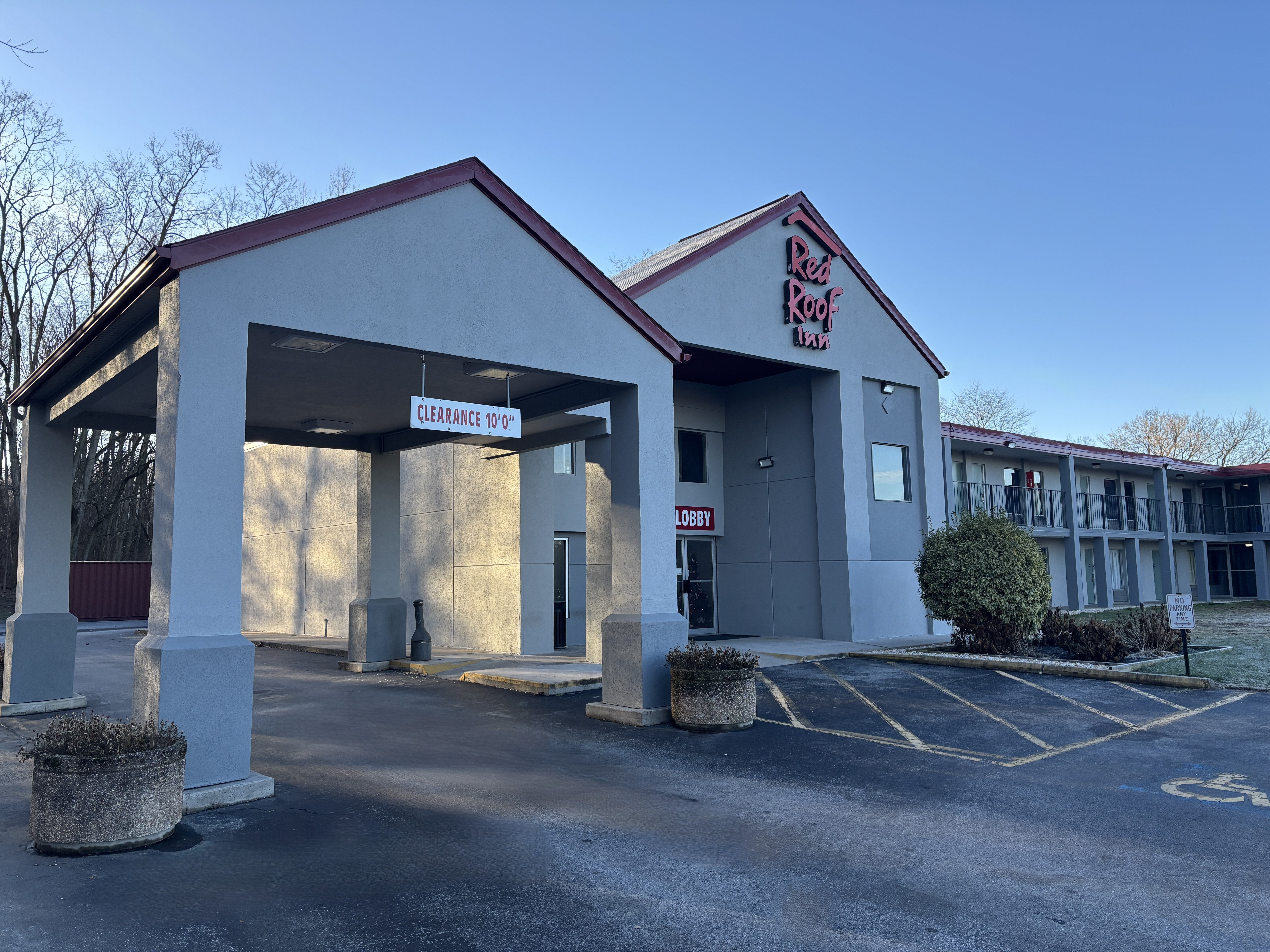 Extended Stay Hotel in Williamsport, MD 21795 | Red Roof