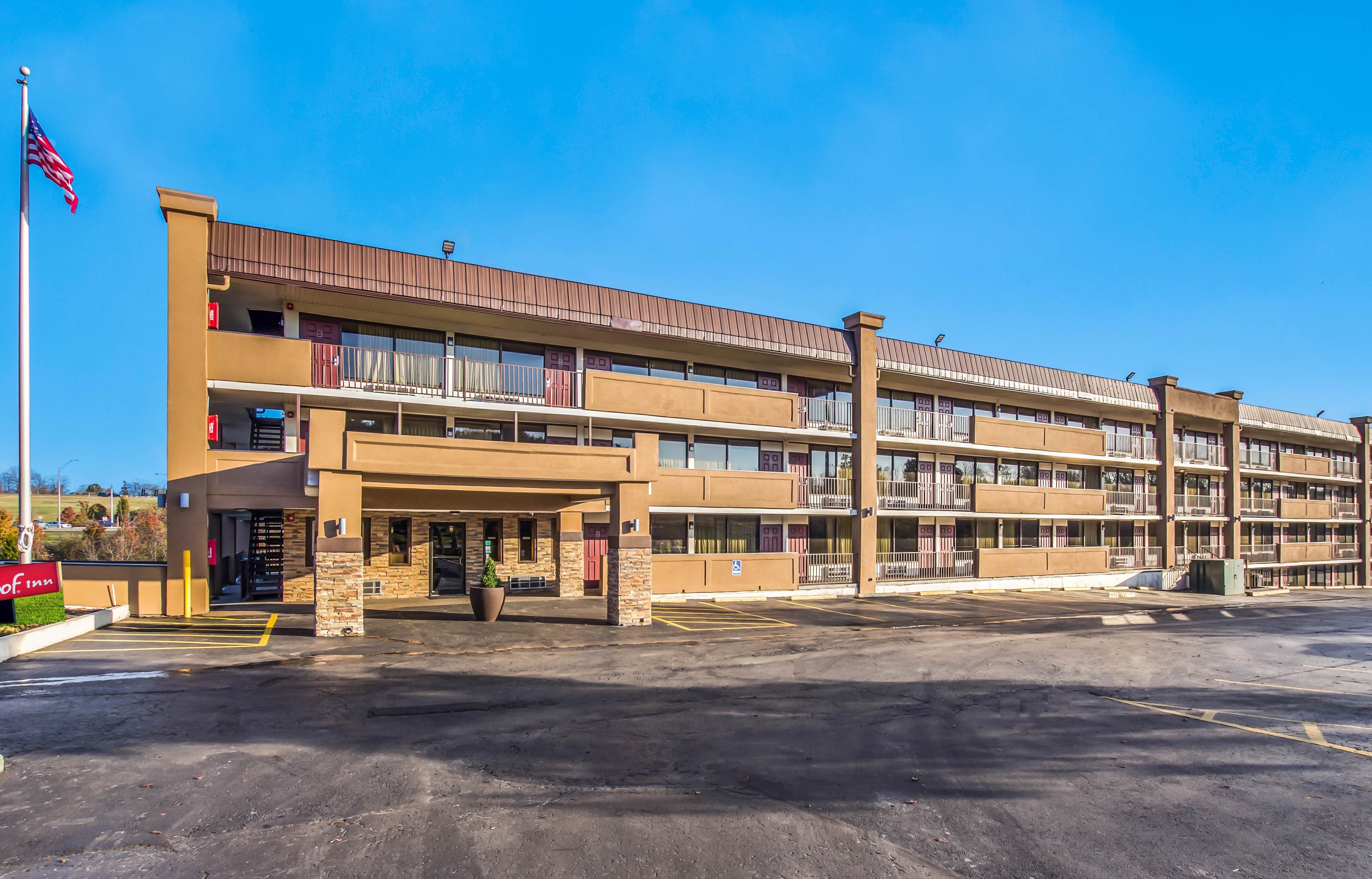 Pet Friendly Hotel in Erlanger, KY | Red Roof Inn