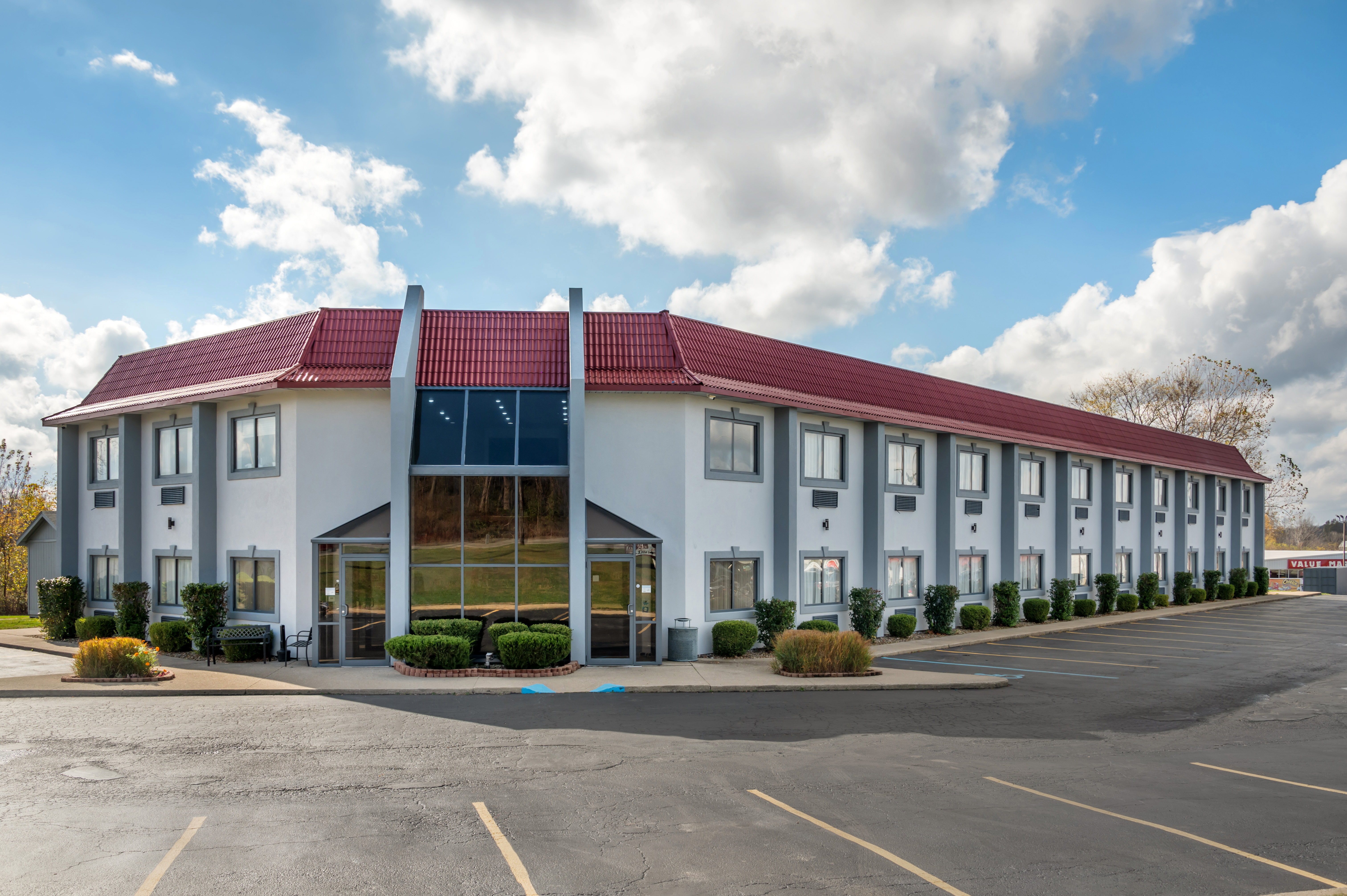 RRI1339_Exterior-2-PRO-