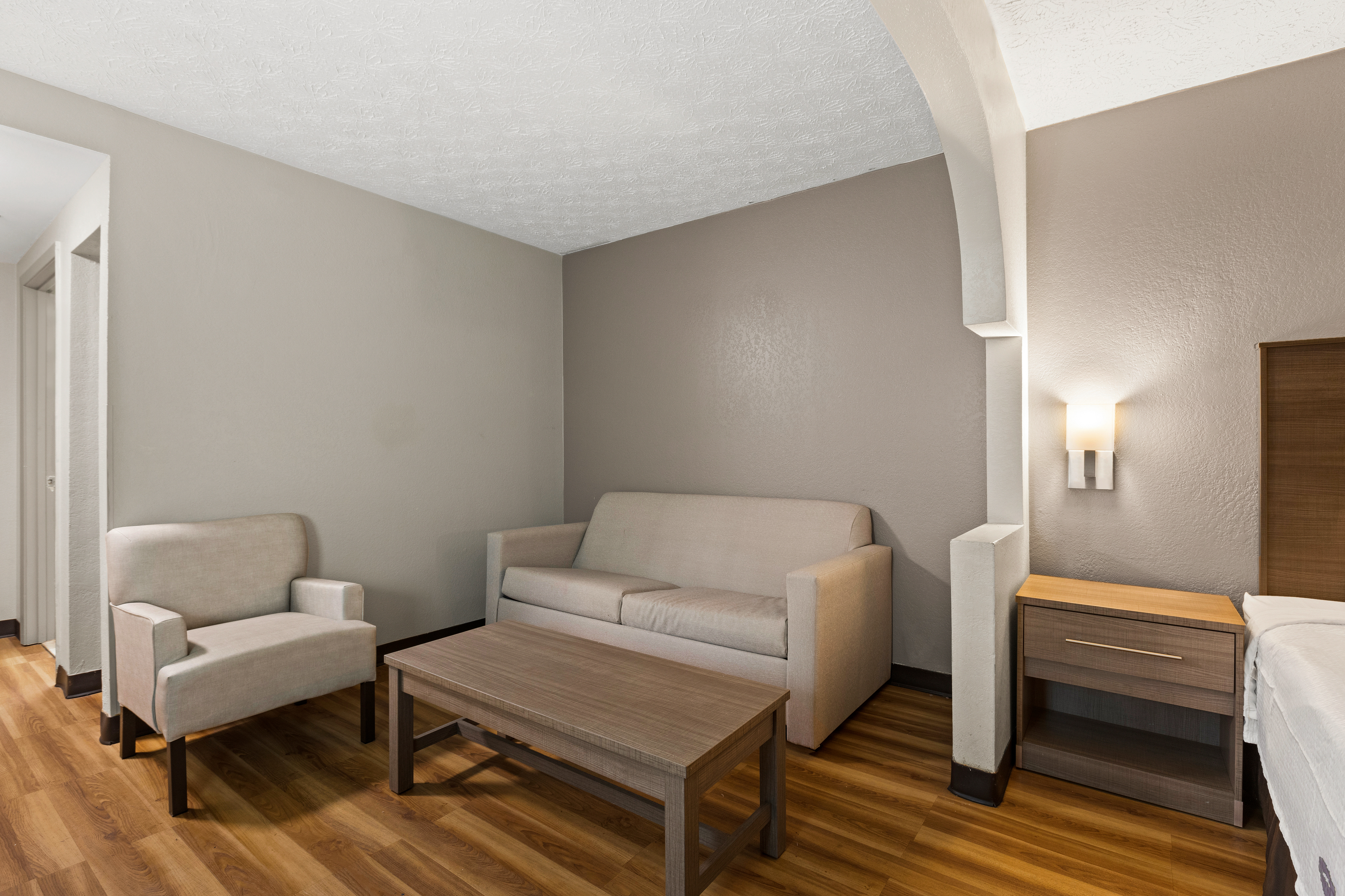 Cheap Hotel in Newnan, GA 30265 | Red Roof