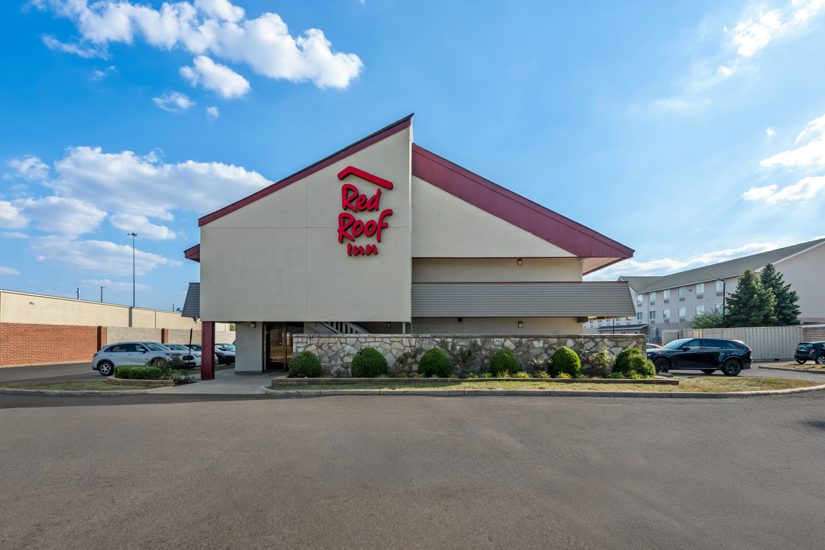 Cheap Hotel in Hilliard, OH | Red Roof