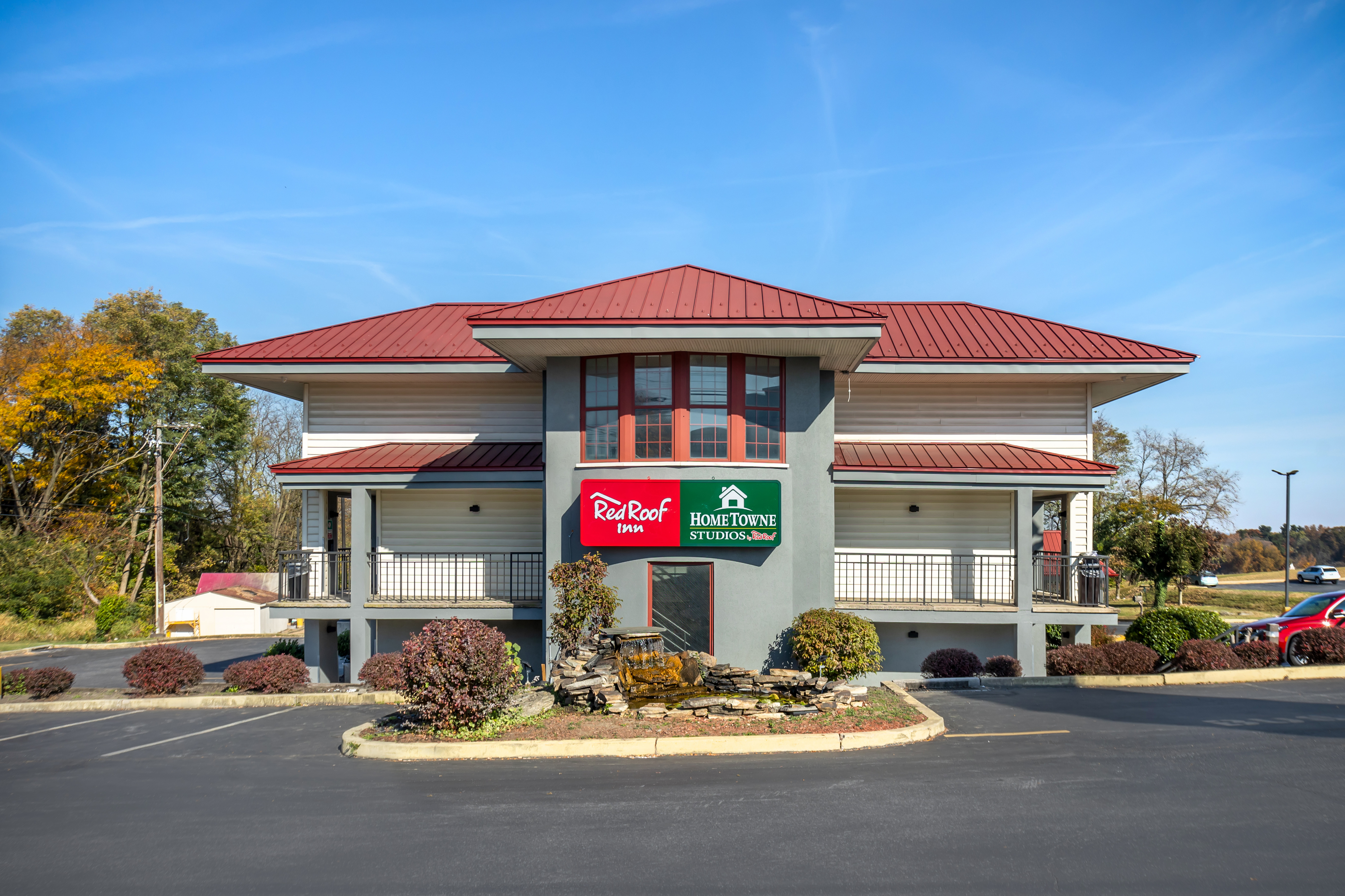 Extended Stay Hotel in Lancaster, PA 17602 | Red Roof