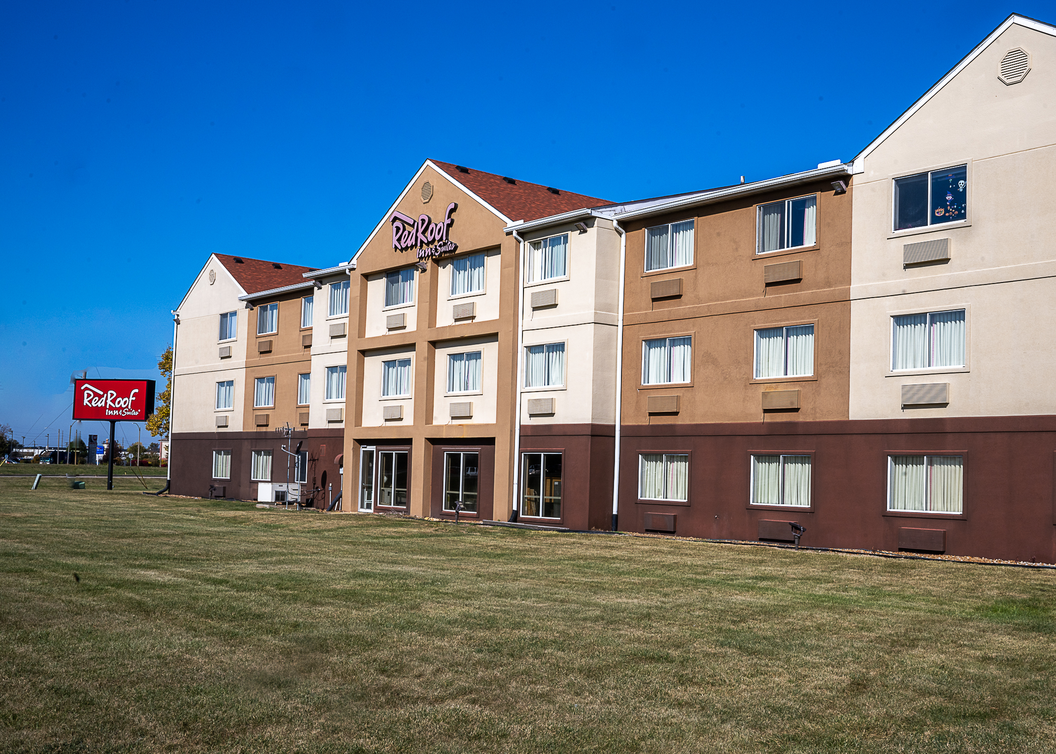 邦楽 ROLLIE 19 1/2 Street Cheap Hotel in Danville, IL 61834 | Red Roof