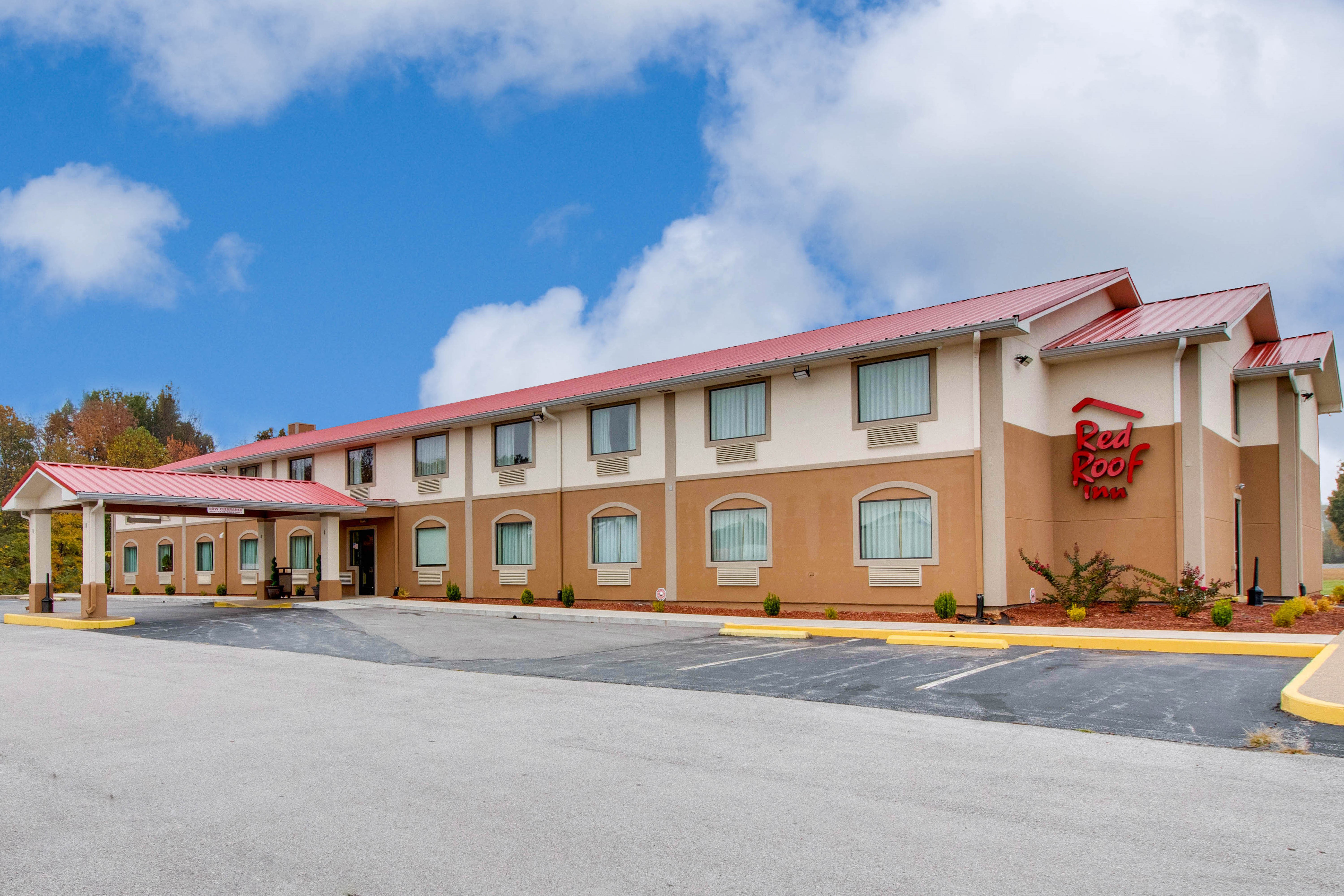 Cheap Hotel in Franklin, KY 42134 | Red Roof