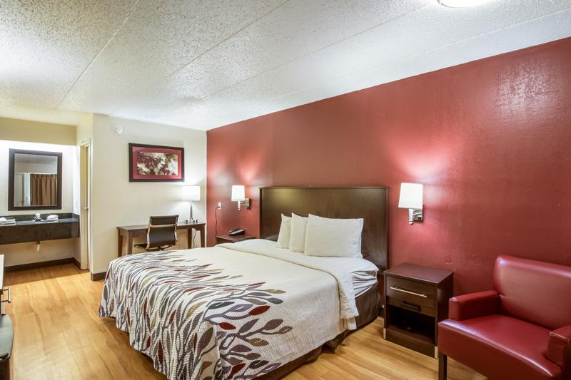 Budget, Pet Friendly Hotel in Saginaw, MI 48601