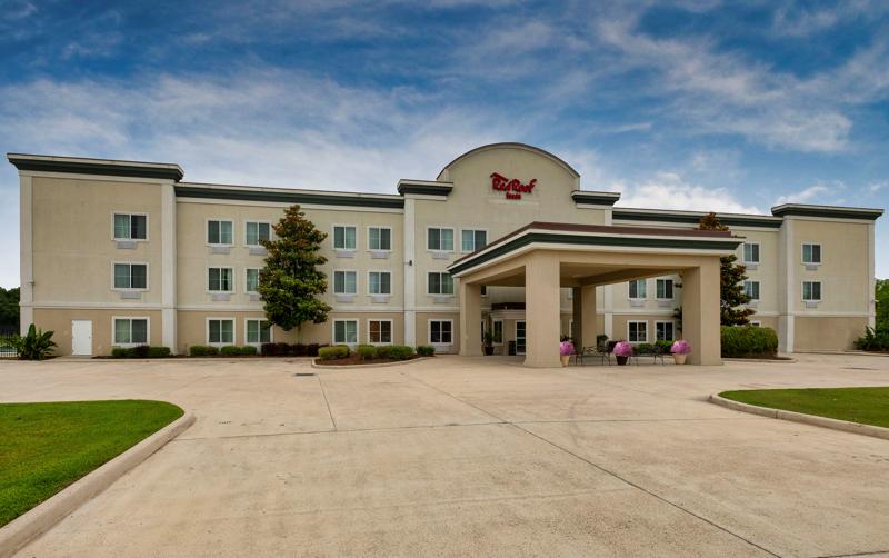 Budget, Pet Friendly Hotel in Houma, LA 70363 Red Roof Inn
