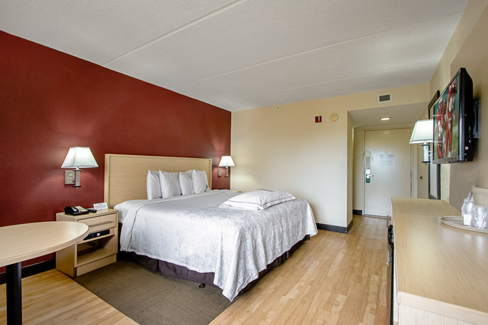 Find Book Hotels Red Roof Inn - West Palm Beach Bedding Find Book Hotels Red Roof Inn - West Palm Beach Bedding