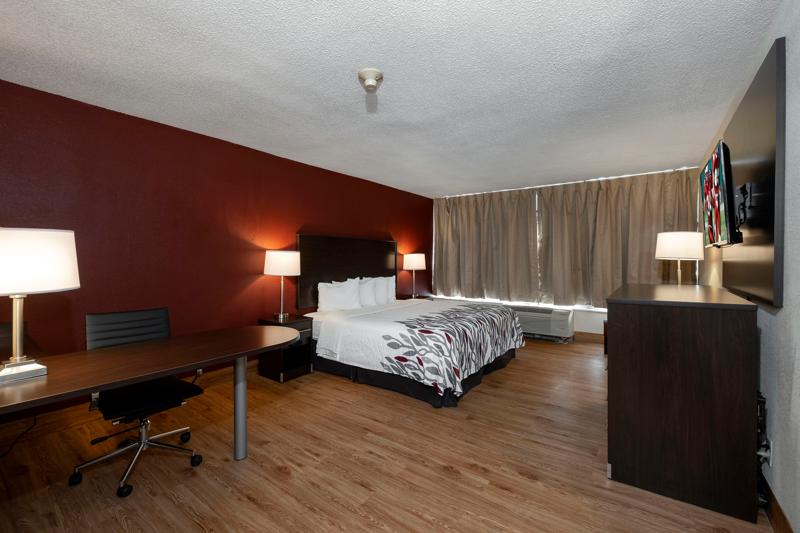 Cheap, Pet Friendly Hotels in Marion, VA Red Roof Inn