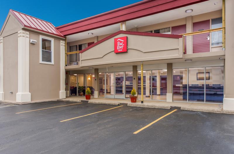 Cheap, Pet Friendly Hotels in Dayton, OH Red Roof Inn