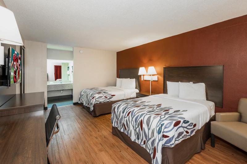 Budget, Pet Friendly Hotel in Walterboro, SC 29488 Red Roof Inn