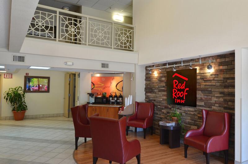 san antonio airport lobby