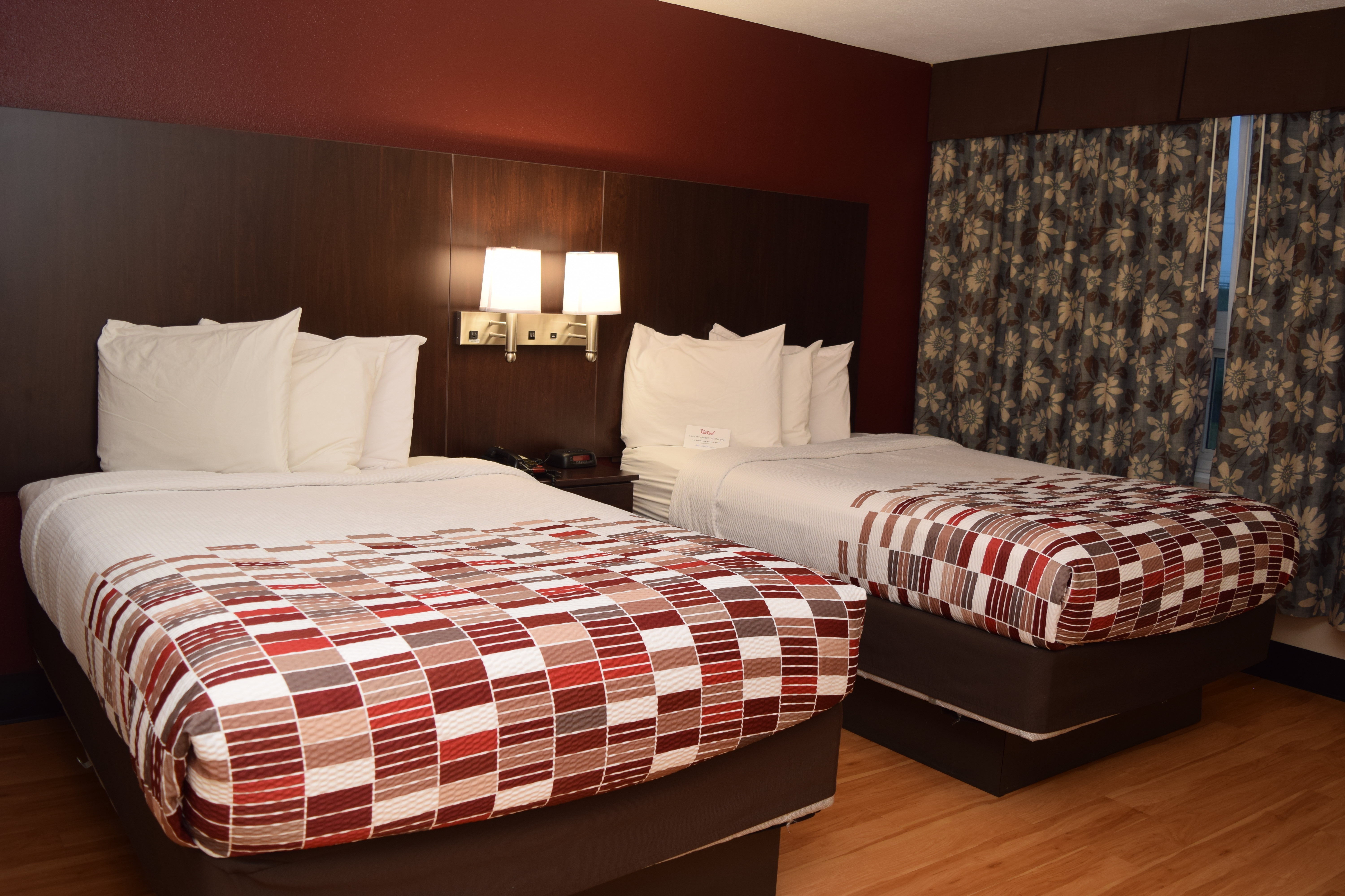 hotels batavia ny pet friendly