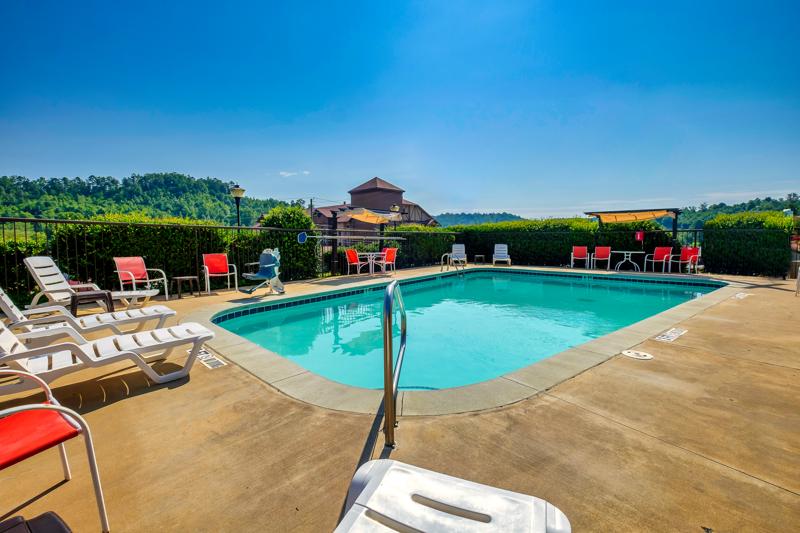 Cheap Hotel Pet Friendly & Smoke Free Helen, GA 30545