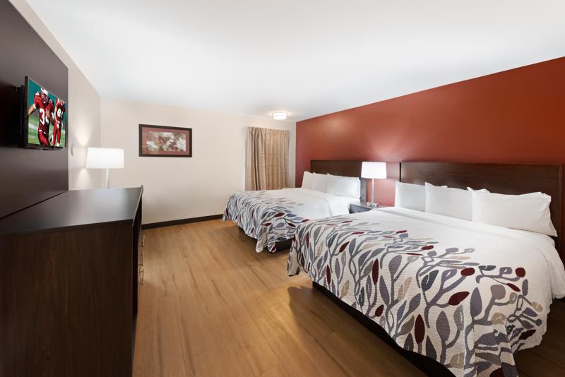 Budget, Pet Friendly Hotel in Fort Wayne, IN 46808 Red Roof Inn