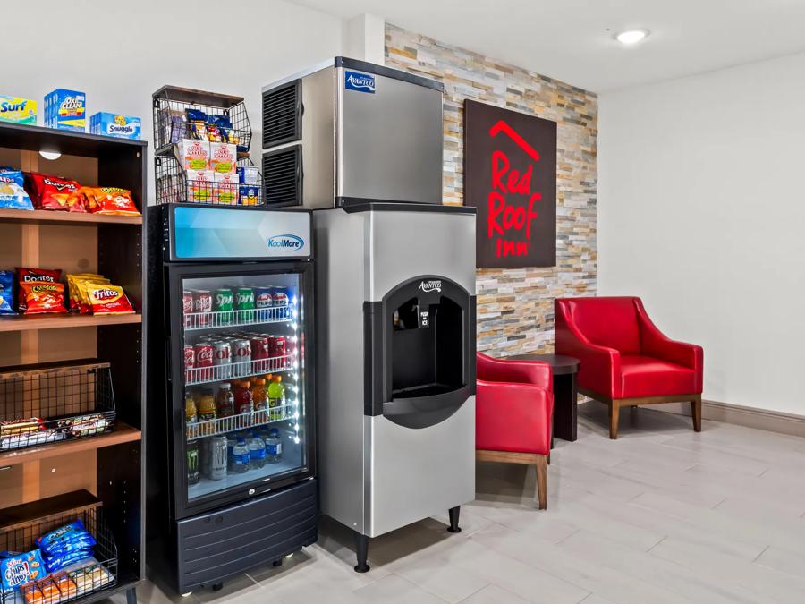 Red Roof Inn Del Rio Vending Image