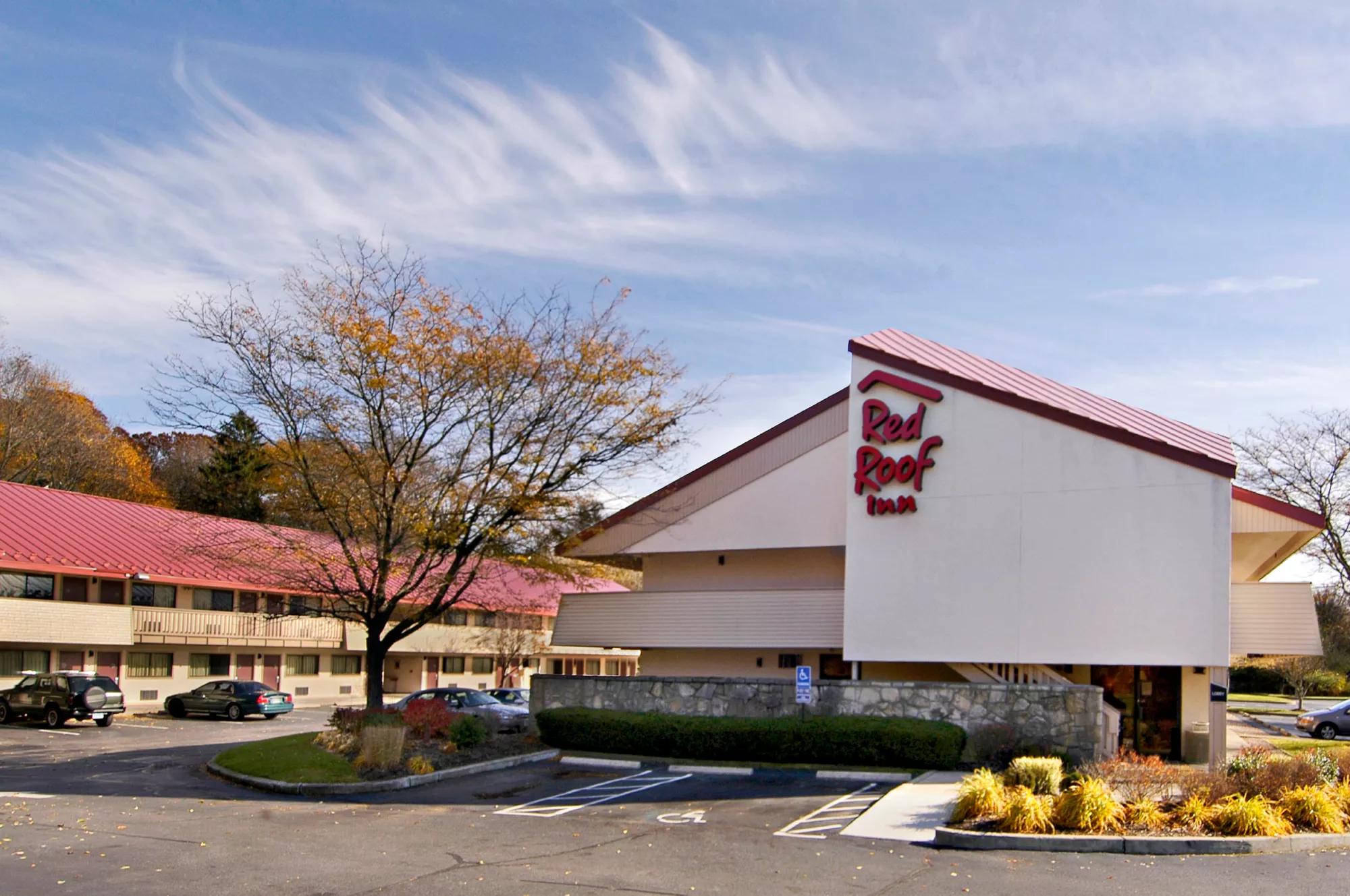 Red Roof Inn Mystic - New London Property Exterior Image