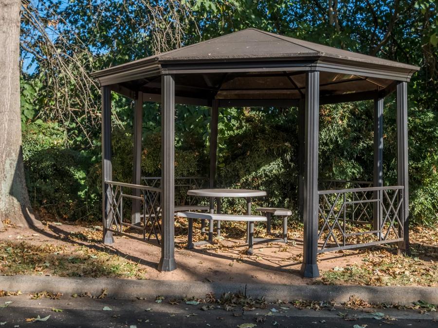 Red Roof Inn Hickory Outdoor Gazebo Picnic Area Image Details