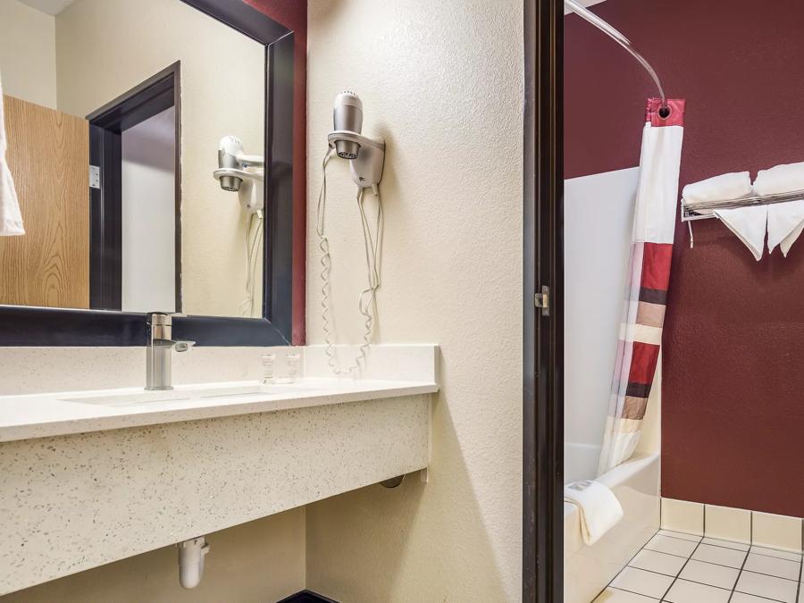 Superior King Smoke Free Bathroom Image