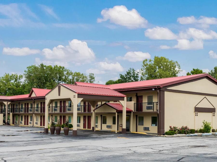 Red Roof Inn Marion, IN Exterior Image