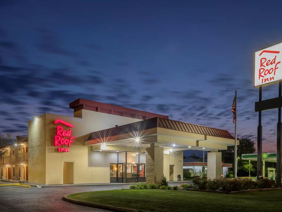 Red Roof Inn Bloomington - Normal/University Exterior Property Image