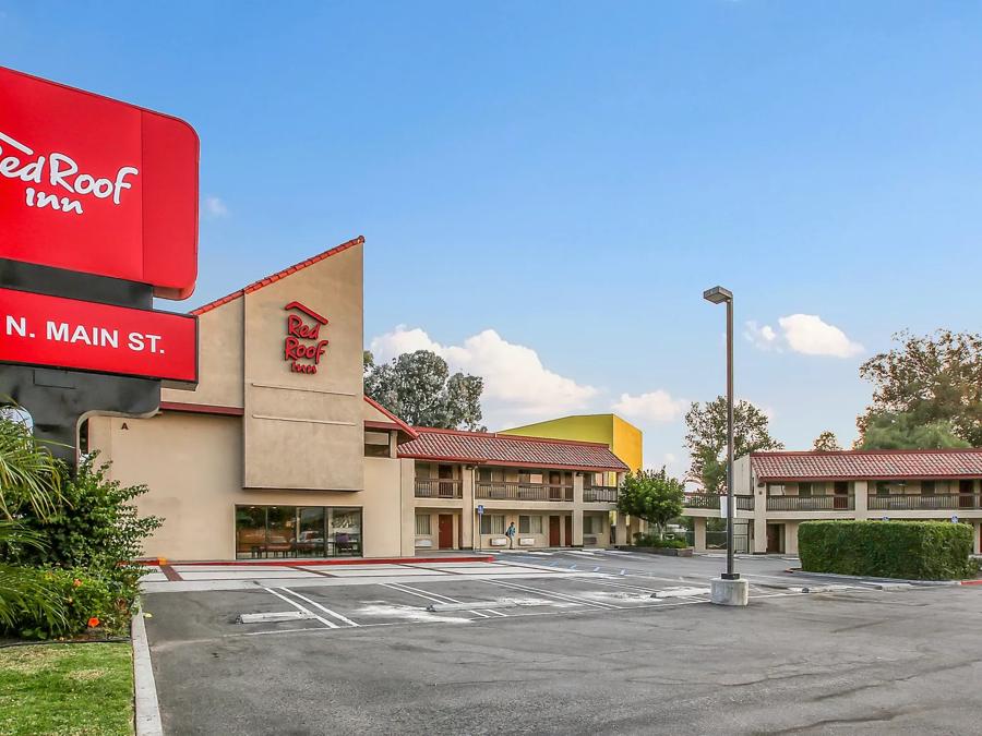 Red Roof Inn Santa Ana Exterior Image