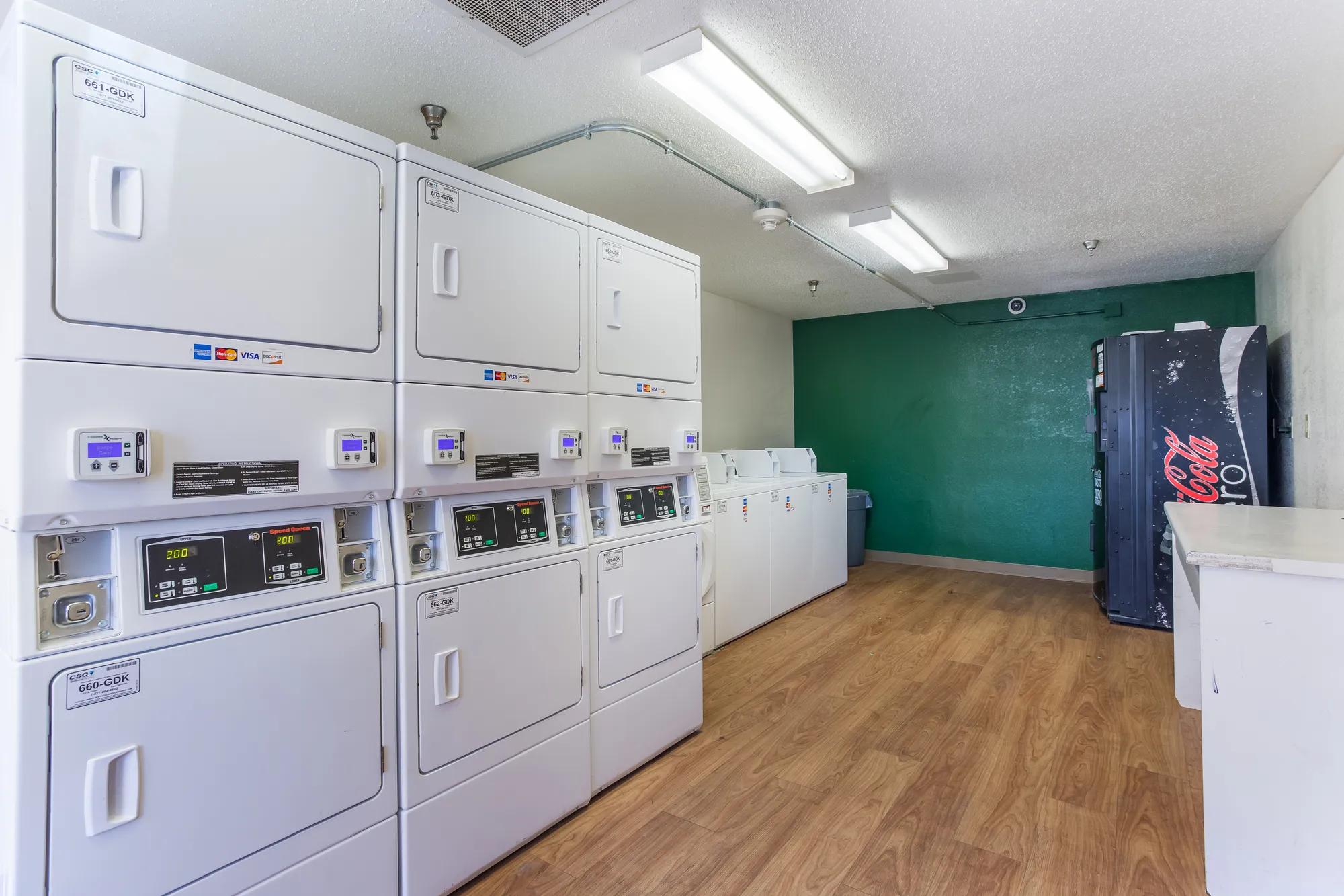 Extended Stay Nashville, TN - Airport | HomeTowne Studios