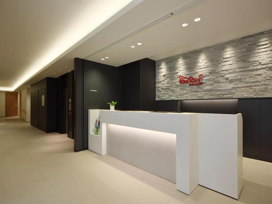 Red Roof Inn & Suites Osaka – Namba/Nippombashi Lobby Image