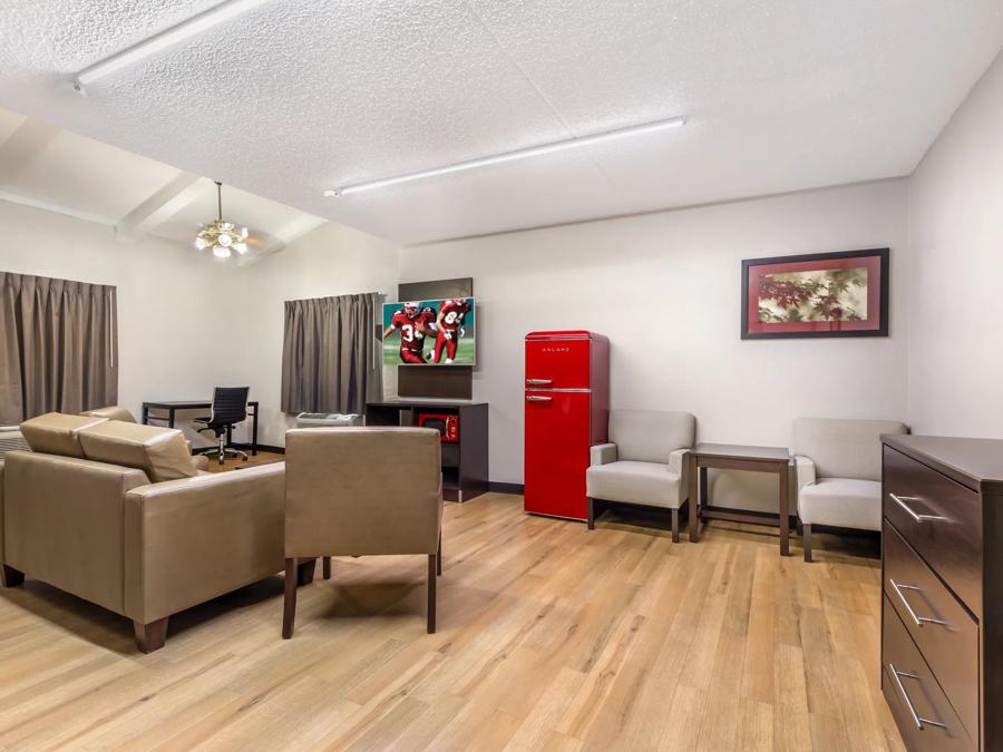 RRI673_Suite 2 King Beds 3 PRO Approved 6-4-26_NT2KM Image