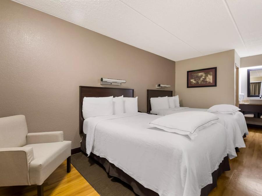 Premium 2 Full Beds Room Image