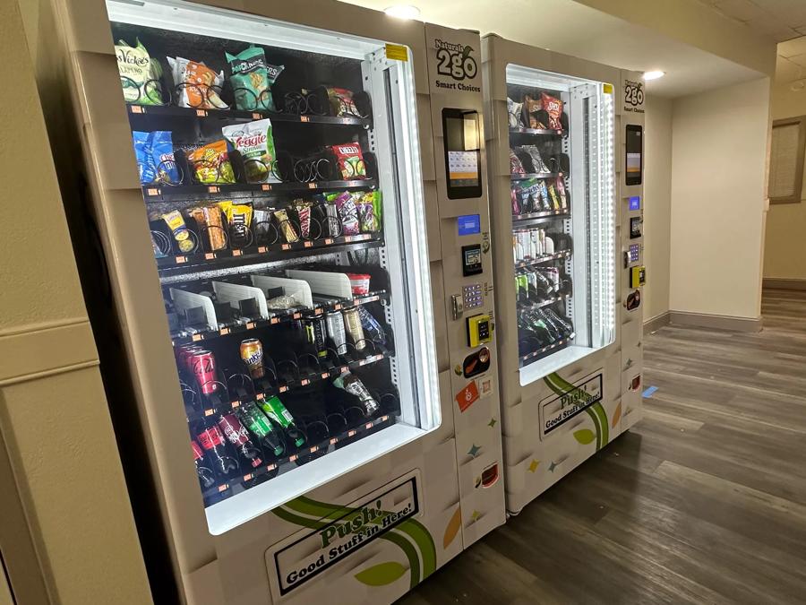 Red Roof Inn Richmond, VA – W Broad St Vending Image