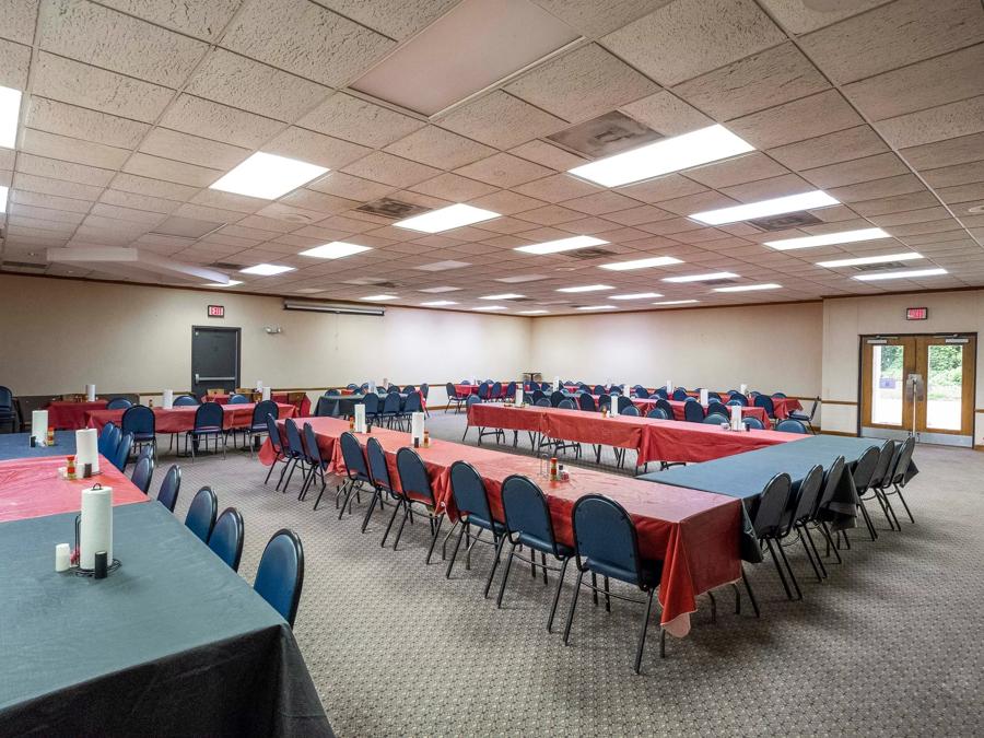 Red Roof Inn Meridian Meeting Room Image