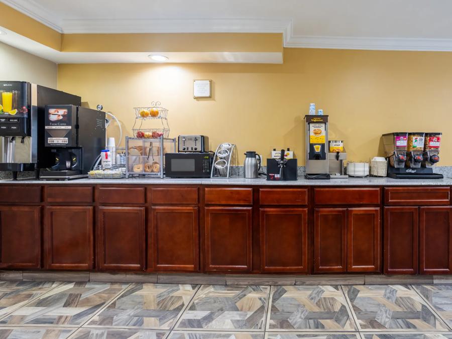 RRI416_Breakfast Area 1 TEMP Approved 7-22-26 Image