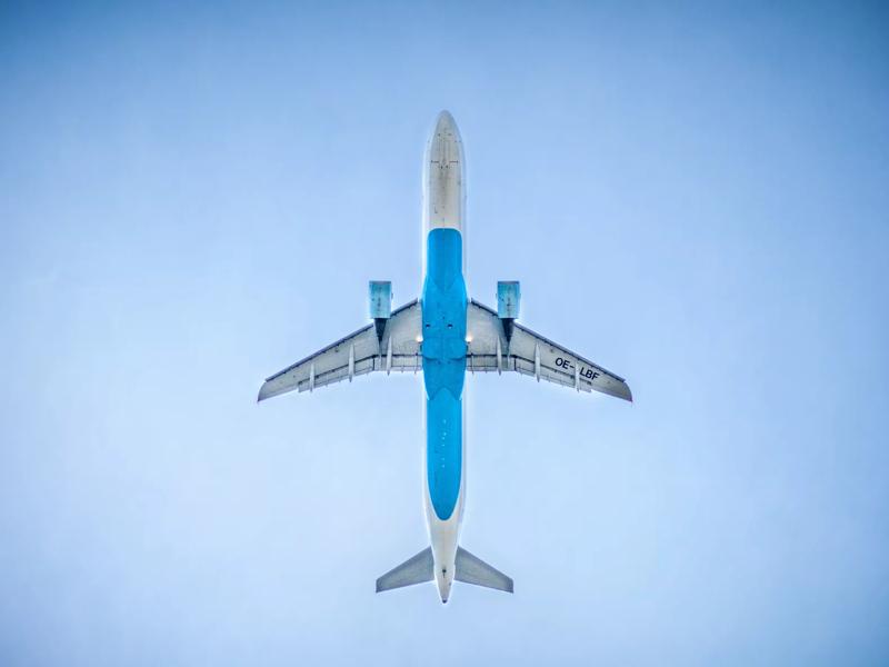 airport with van and plane icon