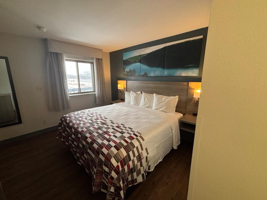 RRI1539_NS Suite 1King Micro 3 TEMP Approved 12-11-25_NT1KM_3 Image