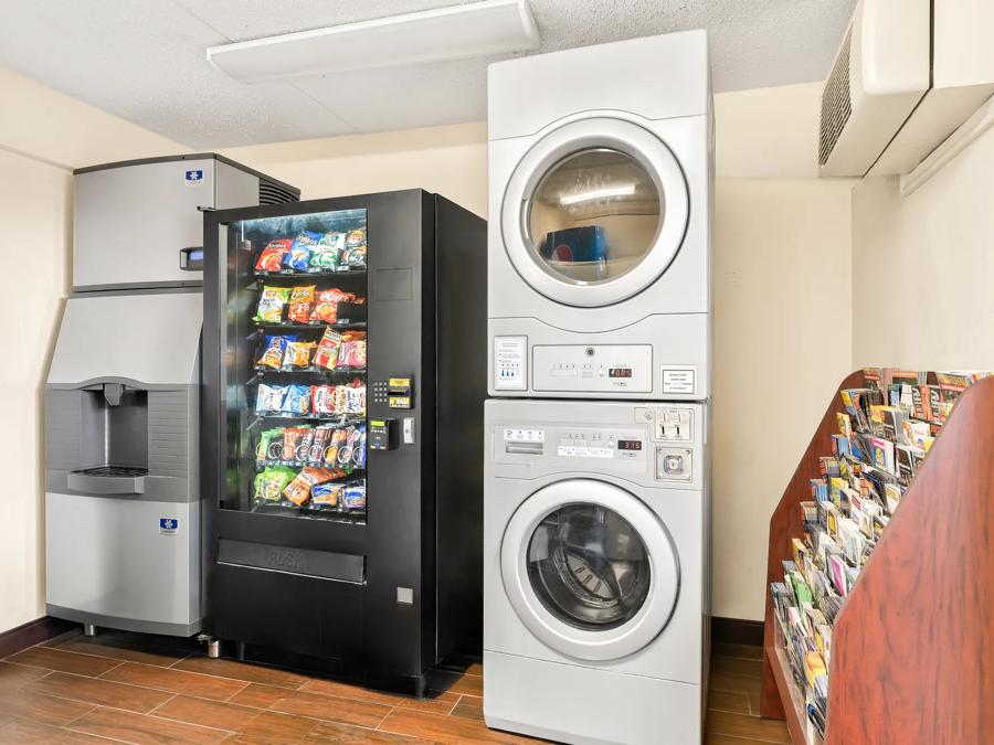 RRI110_Vending_Ice_Laundry_1 PRO Approved 7-8-2024 Image