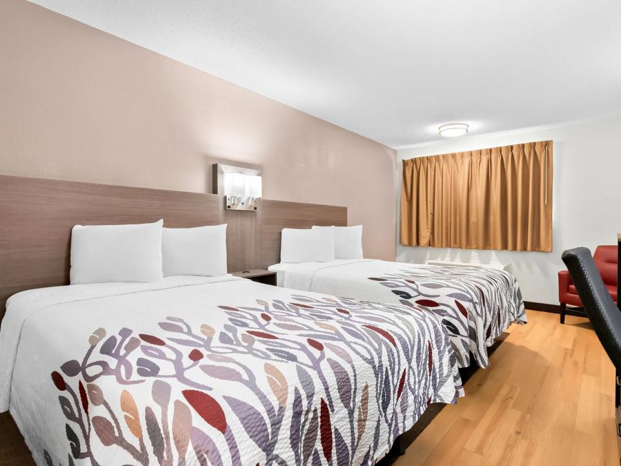 Red Roof Inn Harrisburg North Deluxe 2 Full Beds Smoke Free Image