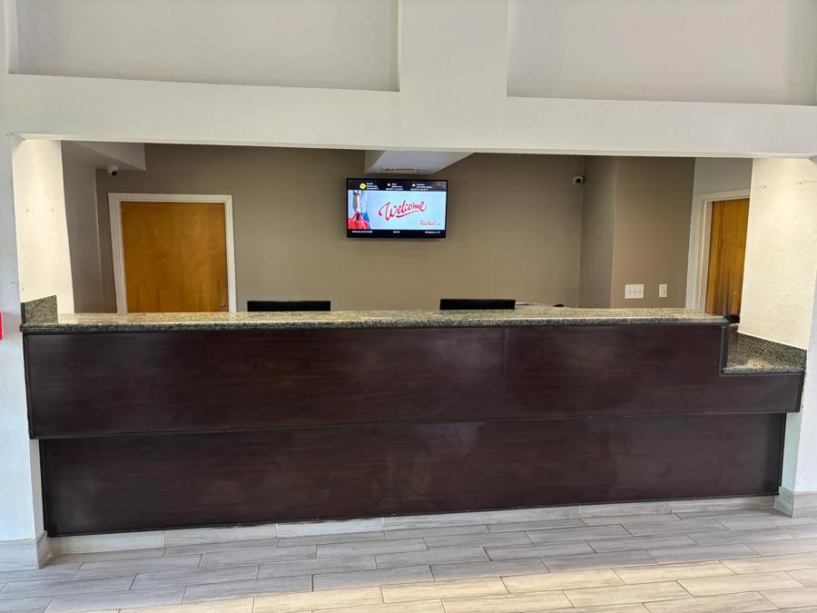 RRI1588-HTS1589_Lobby 2 PRO Approved 4-17-26 image