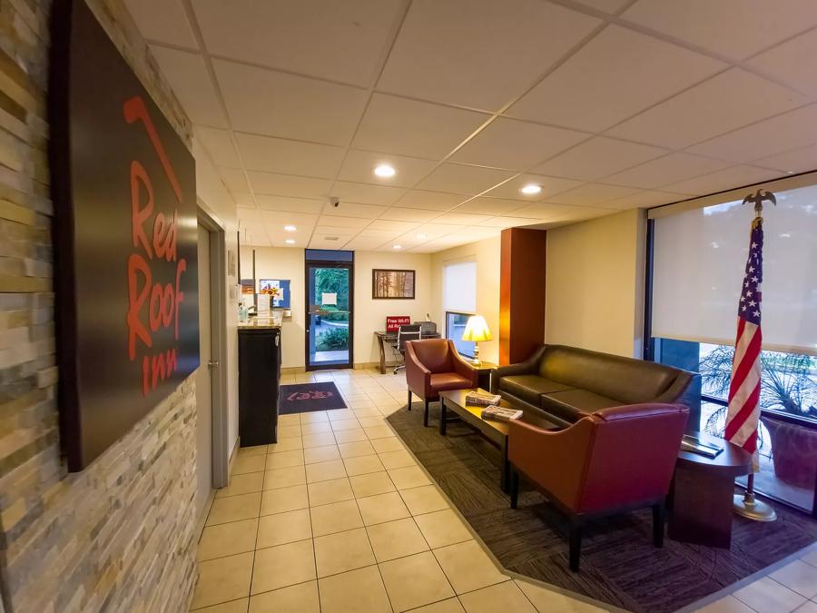 Red Roof Inn Tallahassee Lobby Image