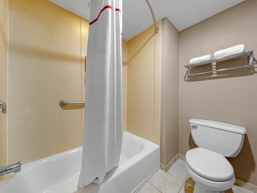 RRI332_Bathroom 5 PRO Approved 5-15-26 Image