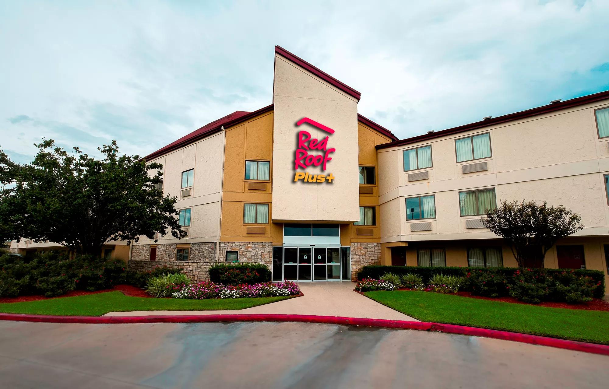 222-exterior