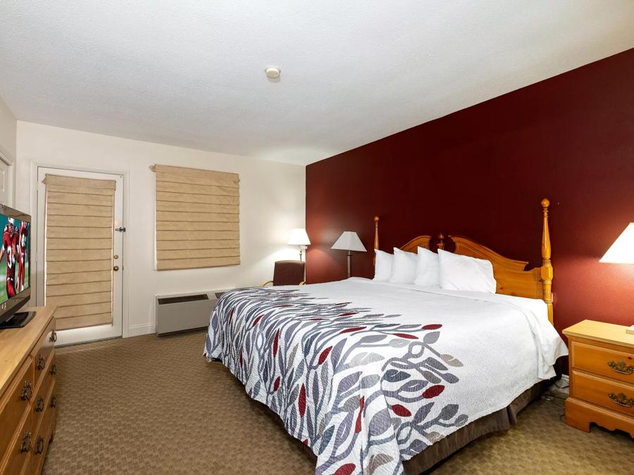 Suite King Non-Smoking Image
