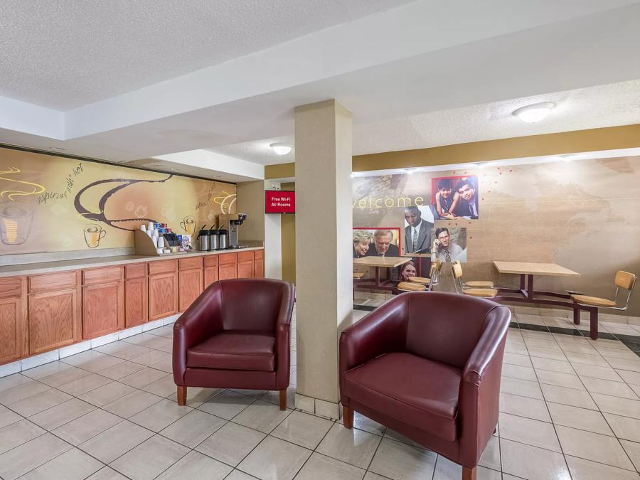 Red Roof Inn Hagerstown - Williamsport, MD Lobby Area Image