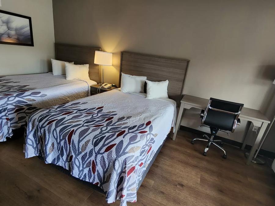 Red Roof Inn Perry Deluxe 2 Full Beds Smoke Free Image