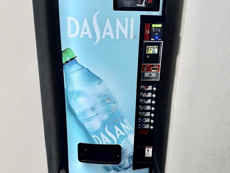 RRI1231_Vending TEMP Approved 9-29-25 Image