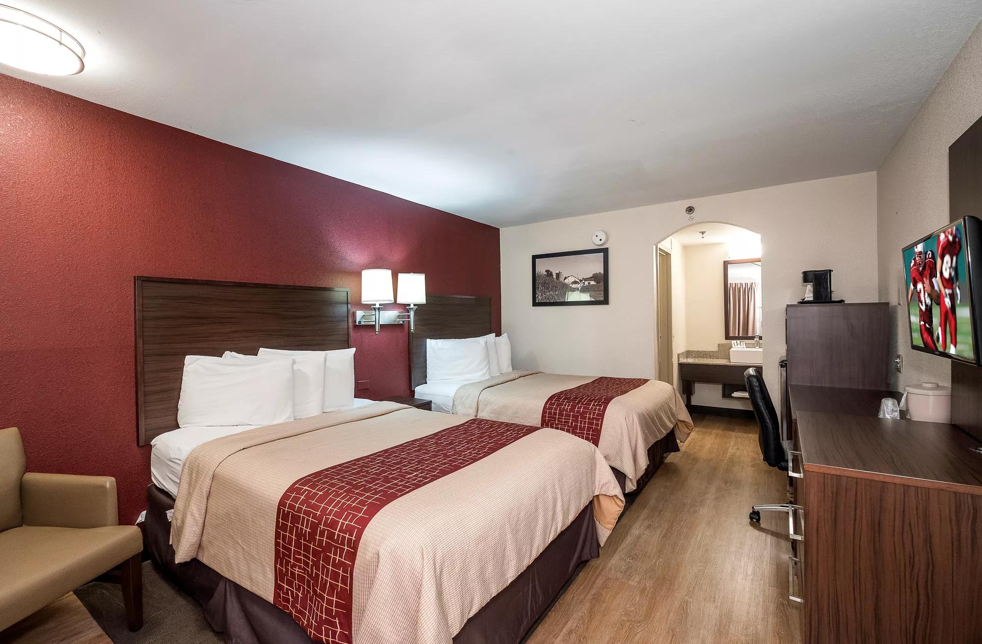 Budget Pet Friendly Hotel In Lancaster Pa Red Roof Inn