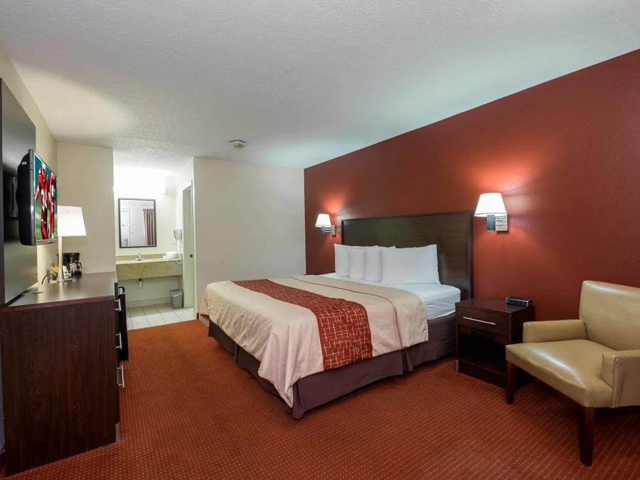 Red Roof Inn Columbus Northeast - Westerville King Room Image