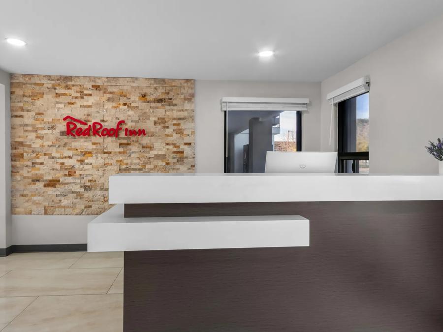 RRI1548_Lobby 2 PRO Approved 1-28-26 Image