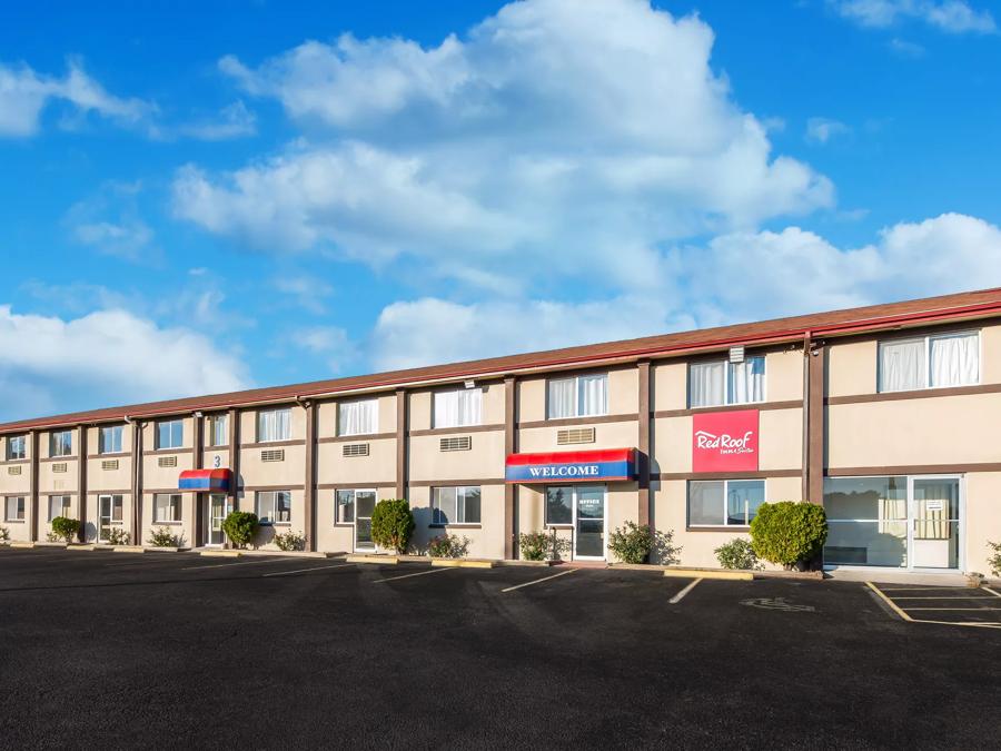 Red Roof Inn Wapakoneta Exterior Property Image