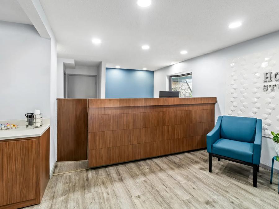 HTS1360_Lobby 2 PRO Approved 8-19-25 Image
